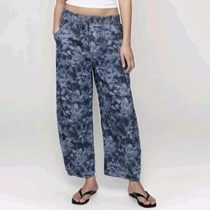 Gap Mid Waist Ultrasoft Horseshoe Jeans Navy Blue Floral Barrel Leg Sz L Petite